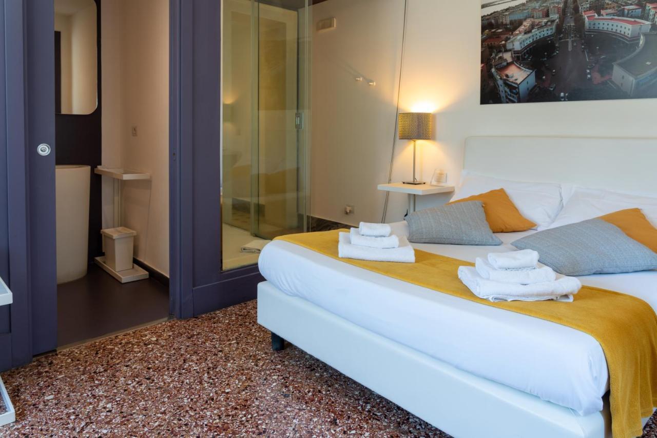 Hotel Le Stanze di Piazza Cairoli Messina Esterno foto