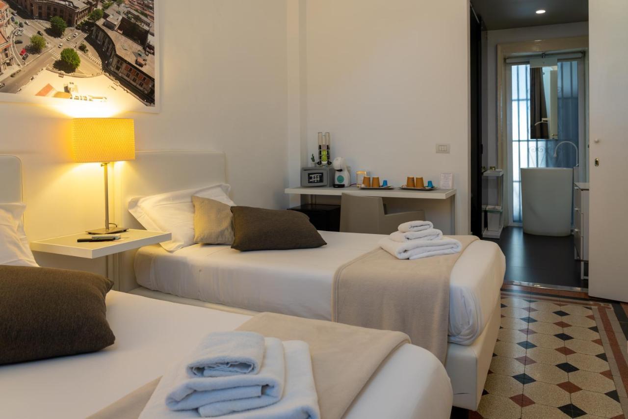 Hotel Le Stanze di Piazza Cairoli Messina Esterno foto