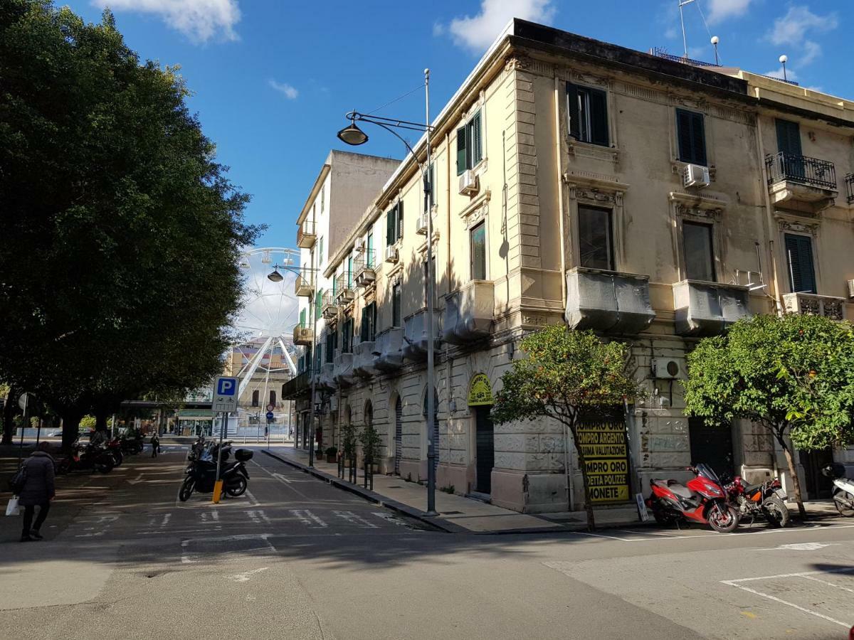 Hotel Le Stanze di Piazza Cairoli Messina Esterno foto