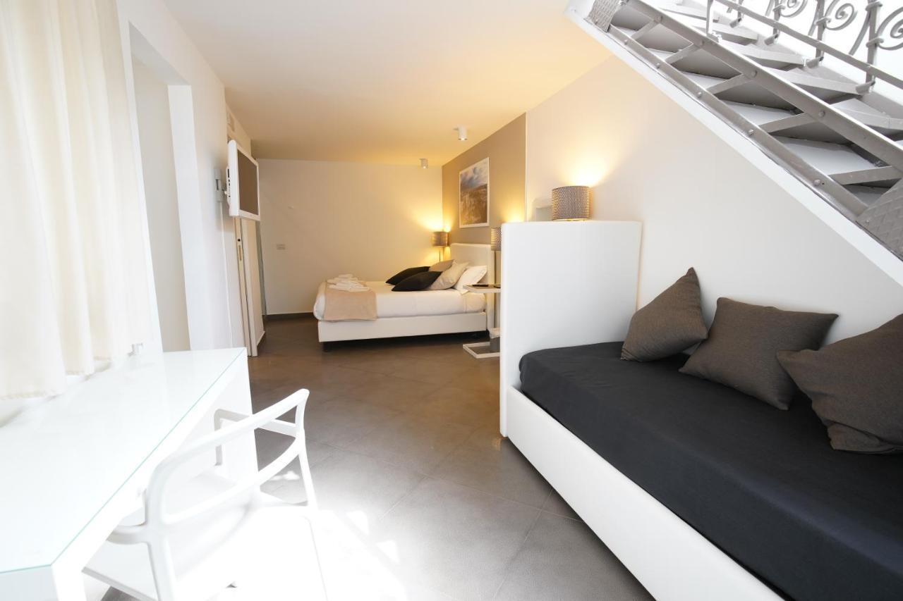 Hotel Le Stanze di Piazza Cairoli Messina Esterno foto