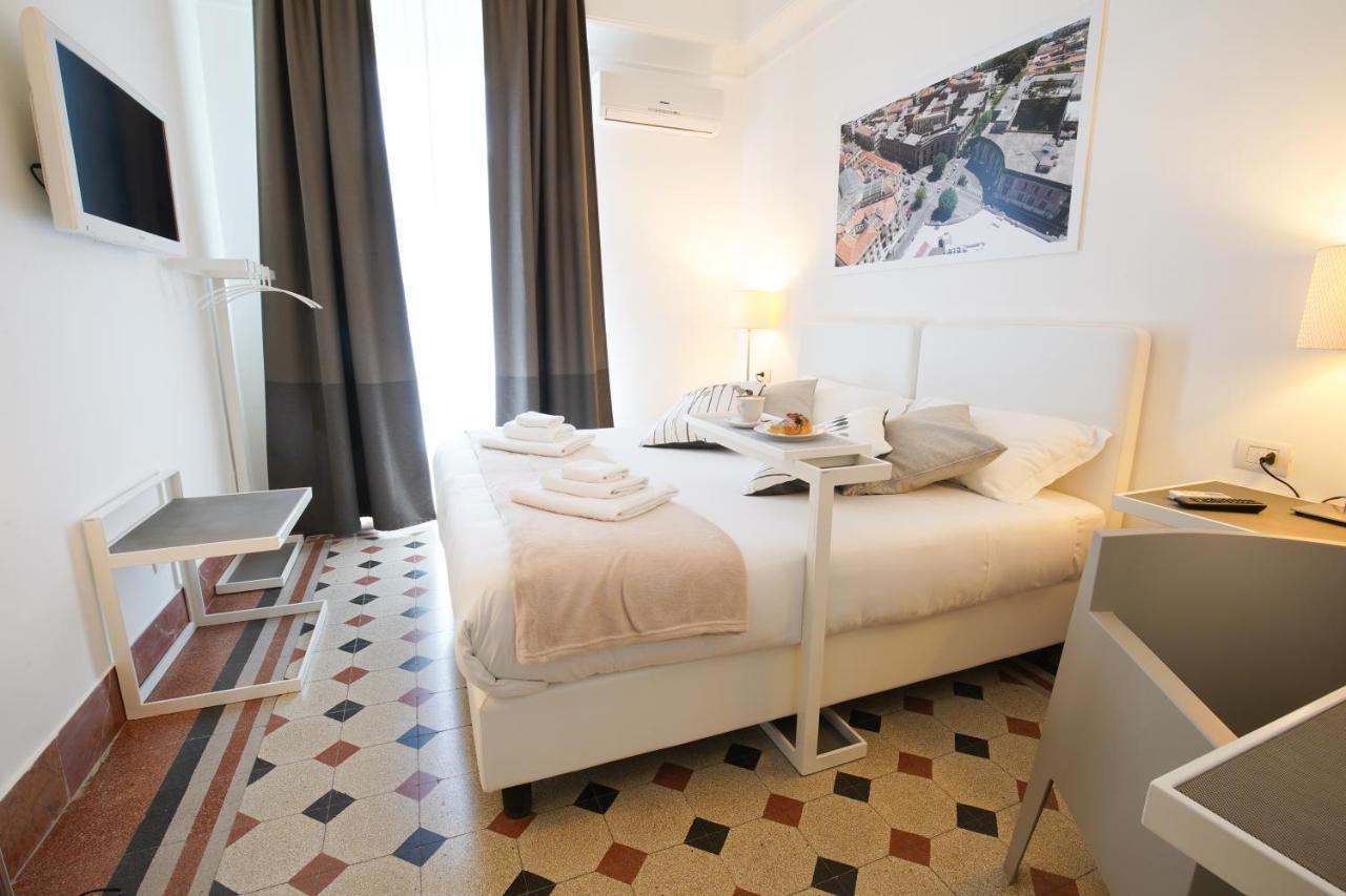 Hotel Le Stanze di Piazza Cairoli Messina Esterno foto